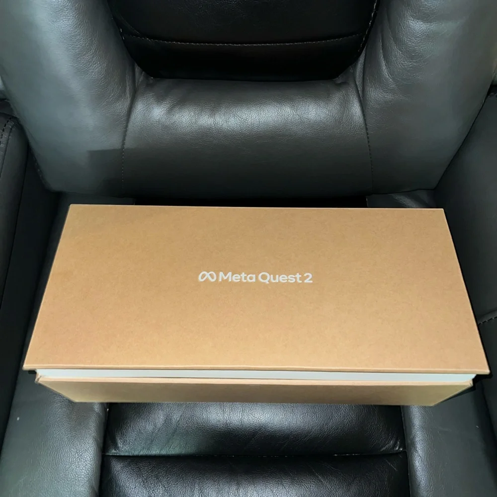Oculus Meta Quest 2 for sale! It has 3 new games & 3 year warranty!